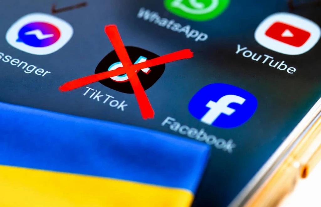 В Україні запропонували заблокувати TikTok: з'явилася петиція із закликом обмежити роботу соцмережі